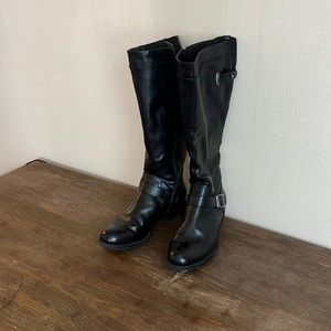 YUU BOOTS 10W